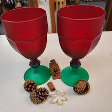Load image into Gallery viewer, Vintage Duratuff Water Goblets
